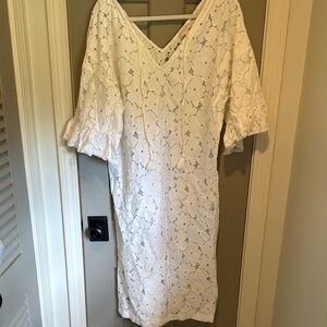 Elegant White Lace Dress